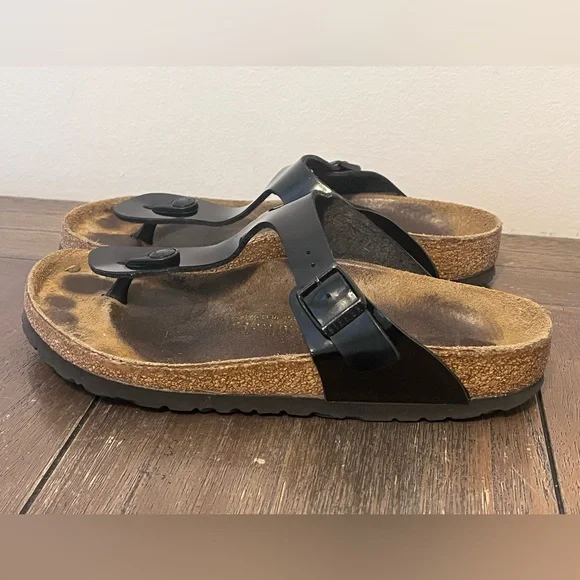 Birkenstock Gizeh Sandals size 37 Women’s size 6 - Picture 1 of 8